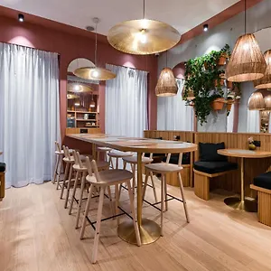 Hotel O.lysee Paris